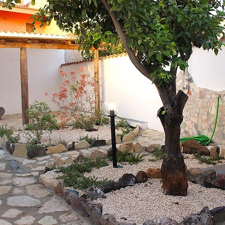 I Limoni Guesthouse Sissy Càbras Екстериор снимка